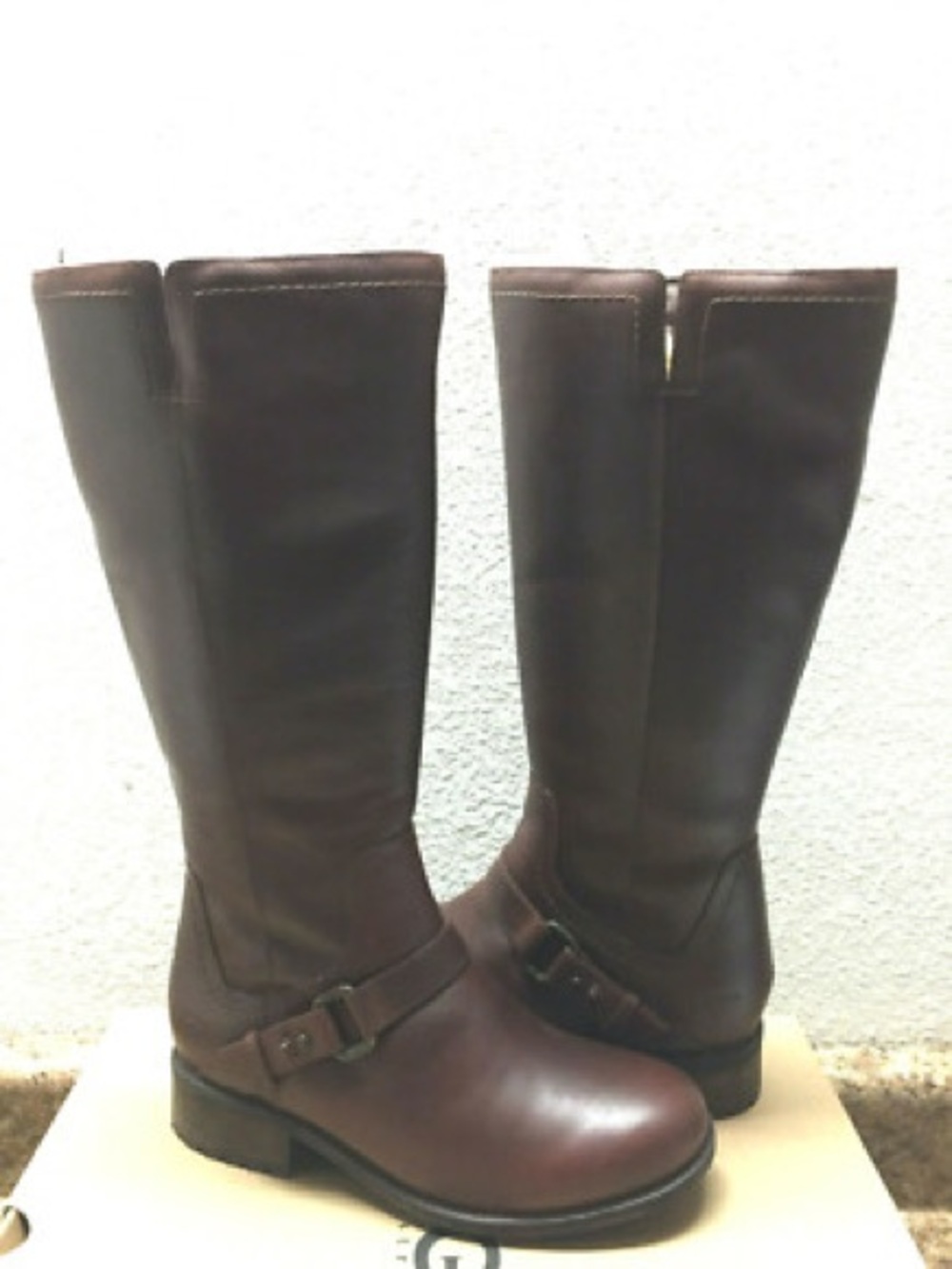 UGG Women Dahlen Brown Leather Riding Water Resistant Sherpa Lined Boots US 9